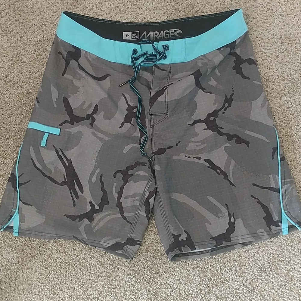 Rip curl mirage board shorts 32